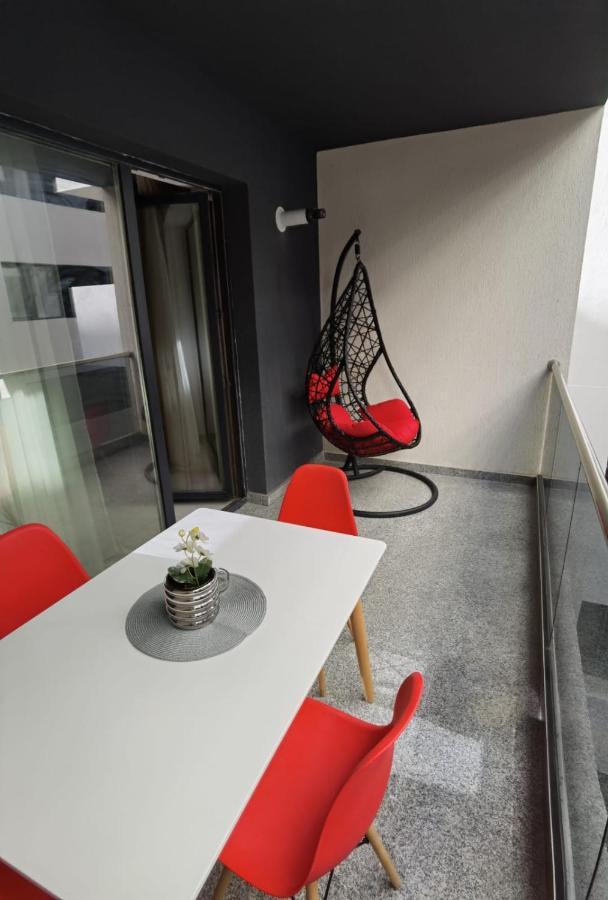 Listone' Apartment 12 Mamaia Nord Năvodari Buitenkant foto